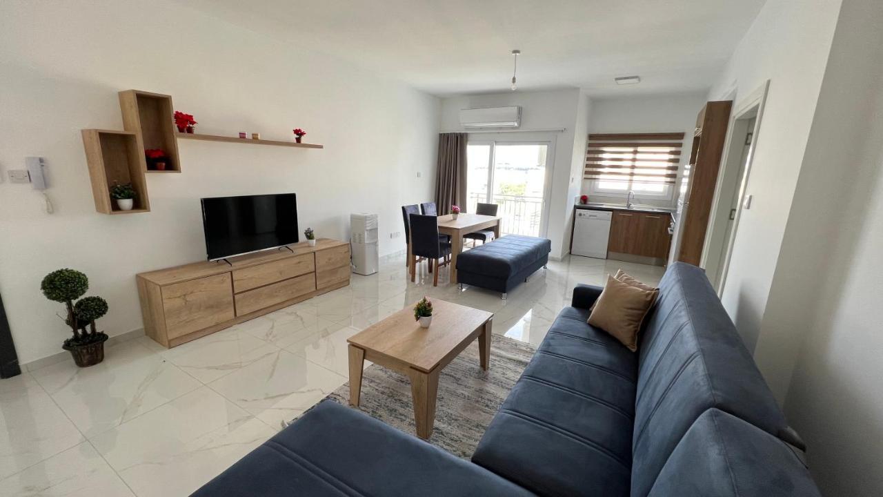 Tetris Apartment Spacious Comfortable Nicosia Exteriör bild