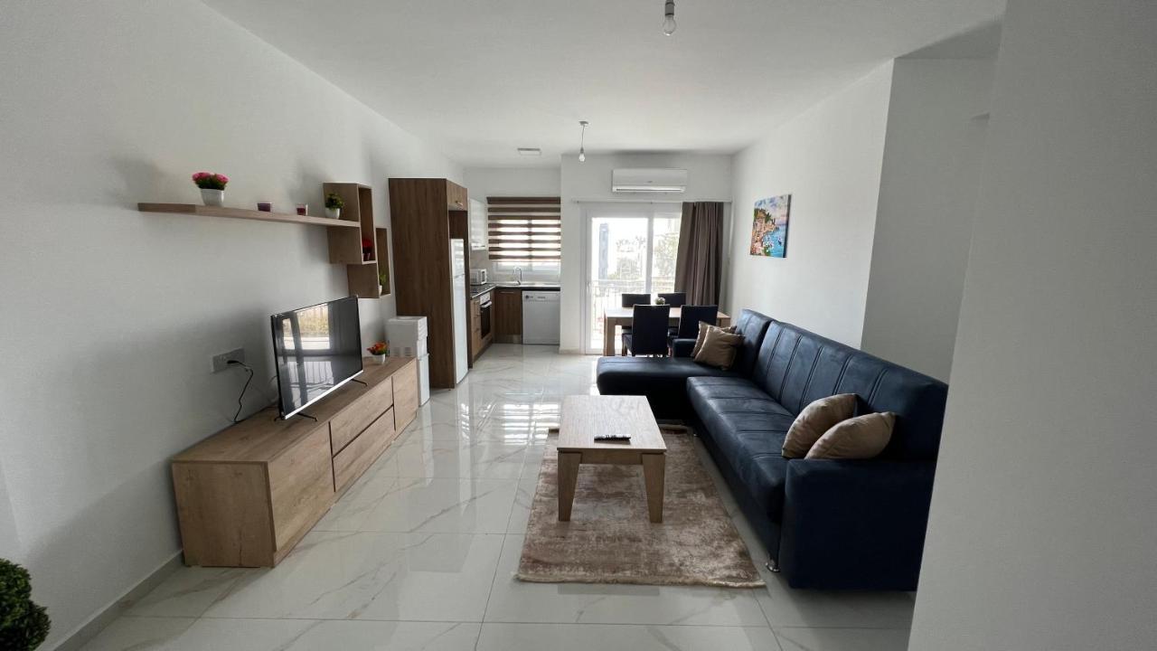 Tetris Apartment Spacious Comfortable Nicosia Exteriör bild